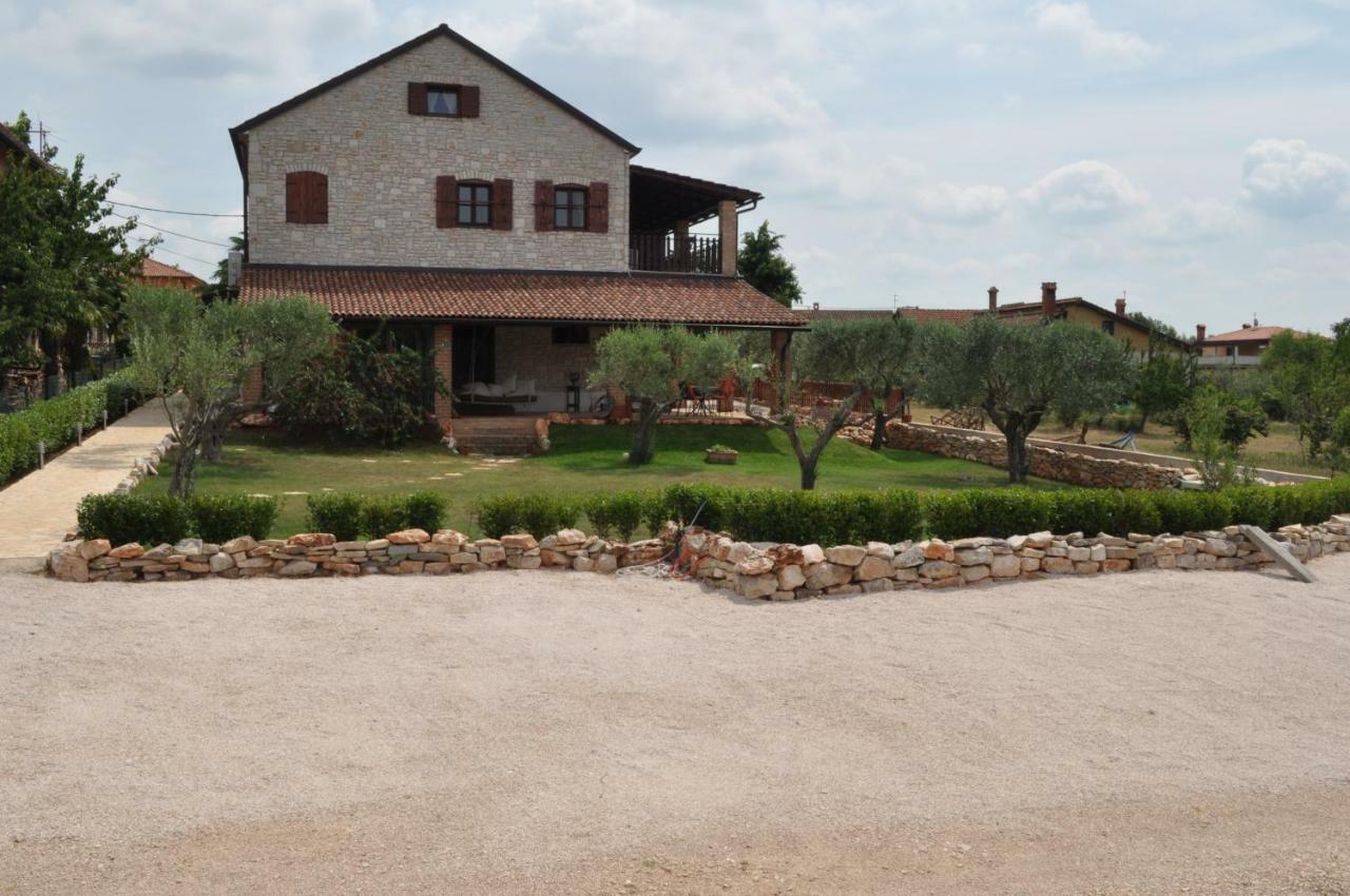 Apartments Oliva Фиорини Экстерьер фото
